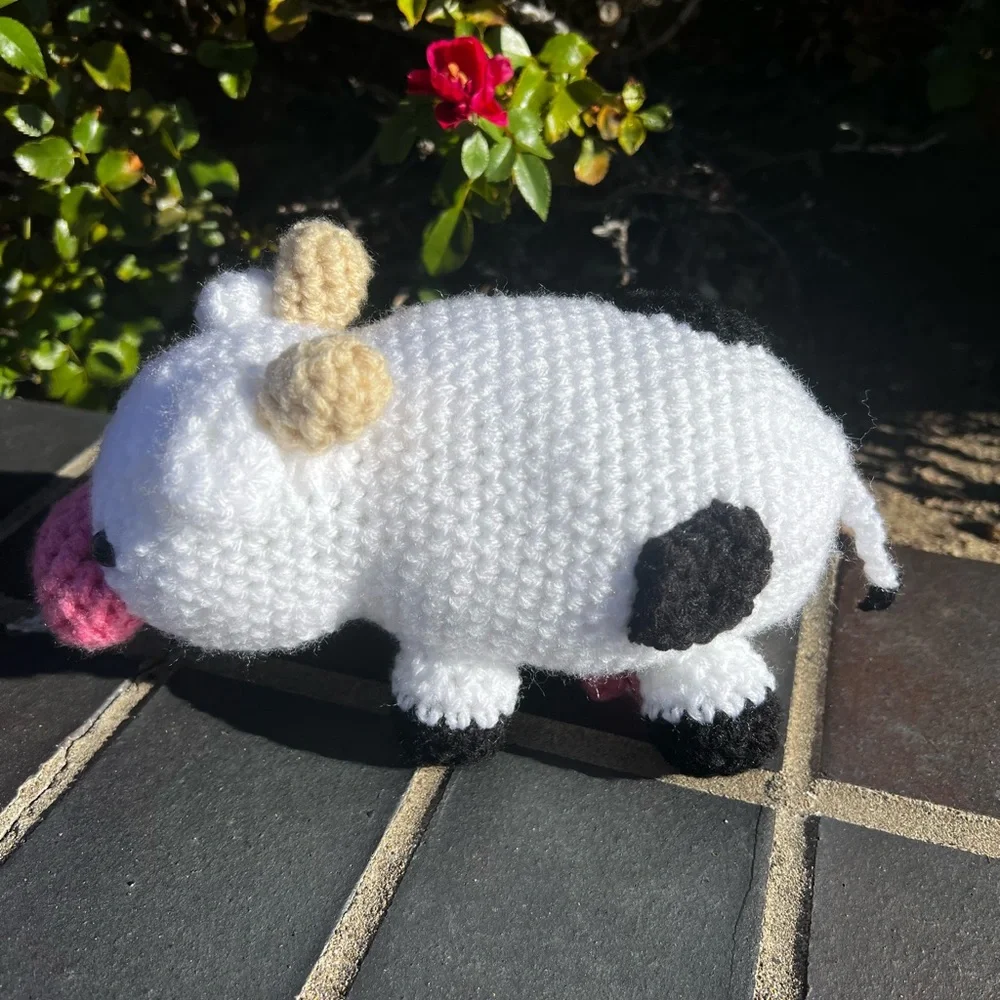 Hand Crocheted Tilly the Cow! - Picture 8 of 10